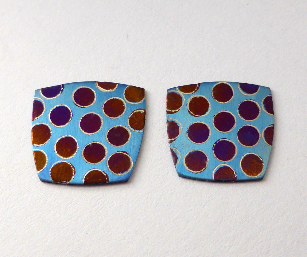 titanium 'bubble' studs - blue