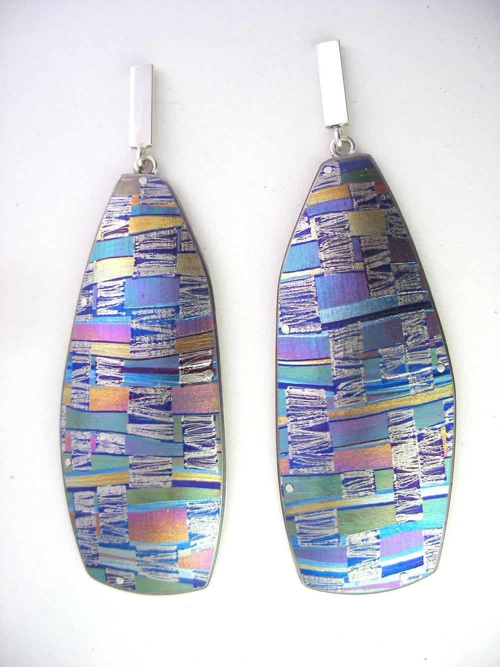 Earrings. Finn range